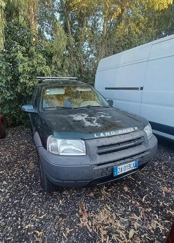 Usata Land Rover Freelander 111 CV (81 kW) 2002 Verde SUV