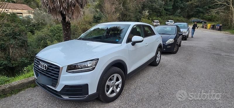 Usata Audi Q2 Ambiente 116 CV (85 kW) 2019 Bianco SUV