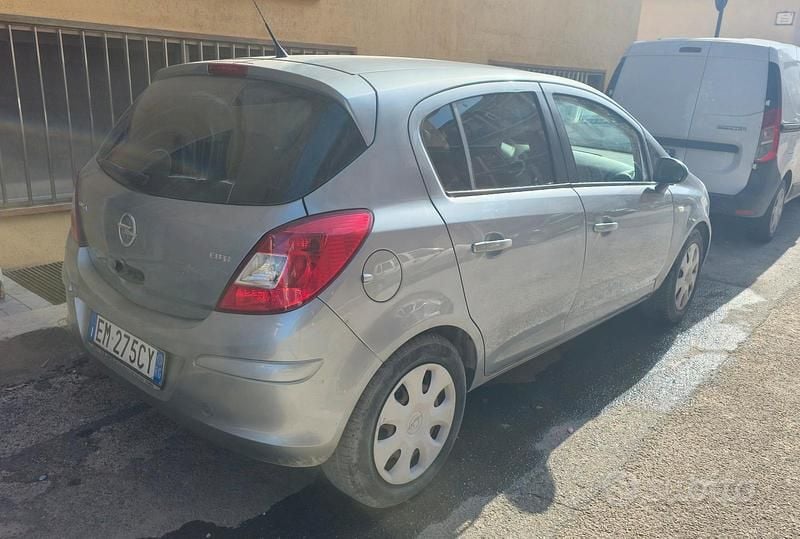 Usata Opel Corsa 2012 Grigio Utilitaria