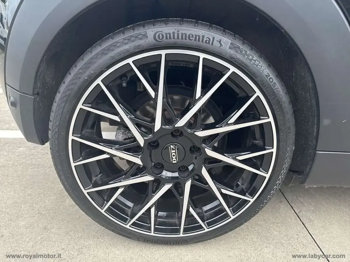 Usata Mini Cooper D 116 CV (85 kW) 2018 Nero Utilitaria