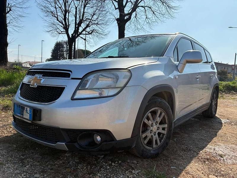 Usata Chevrolet Orlando LTZ 163 CV (119 kW) 2012 Argento Monovolume