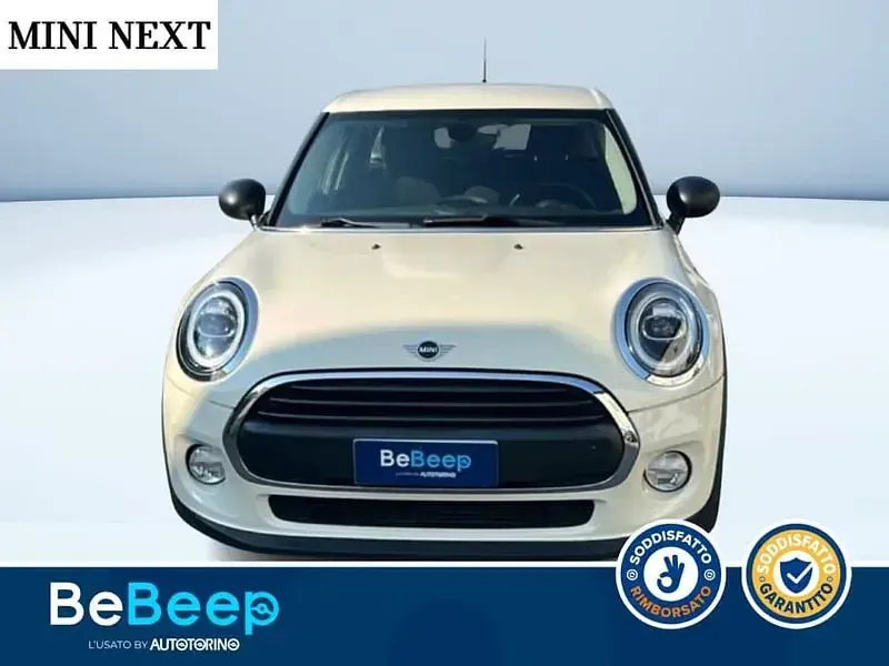 Usata Mini ONE Business 102 CV (75 kW) 2019 Bianco pastello Utilitaria