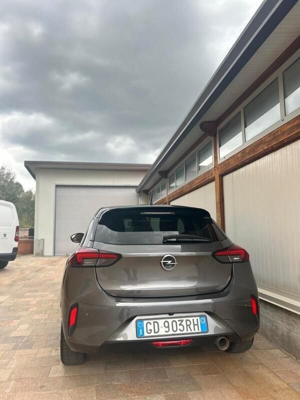 Usata Opel Corsa GS Line 101 CV (74 kW) 2020 Grigio Berlina