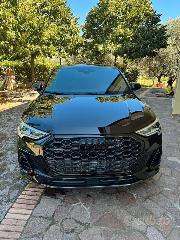 Usata Audi Q3 Sportback S-Line 200 CV (147 kW) 2023 Nero SUV