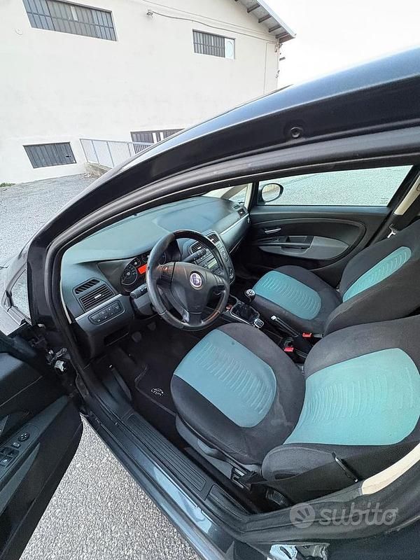 Usata Fiat Grande Punto 75 CV (55 kW) 2008 Utilitaria