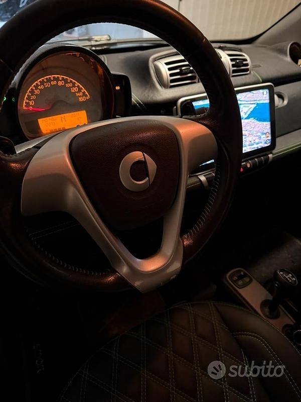 Usata Smart ForTwo Cabrio Brabus 98 CV (72 kW) 2010 Verde Cabrio