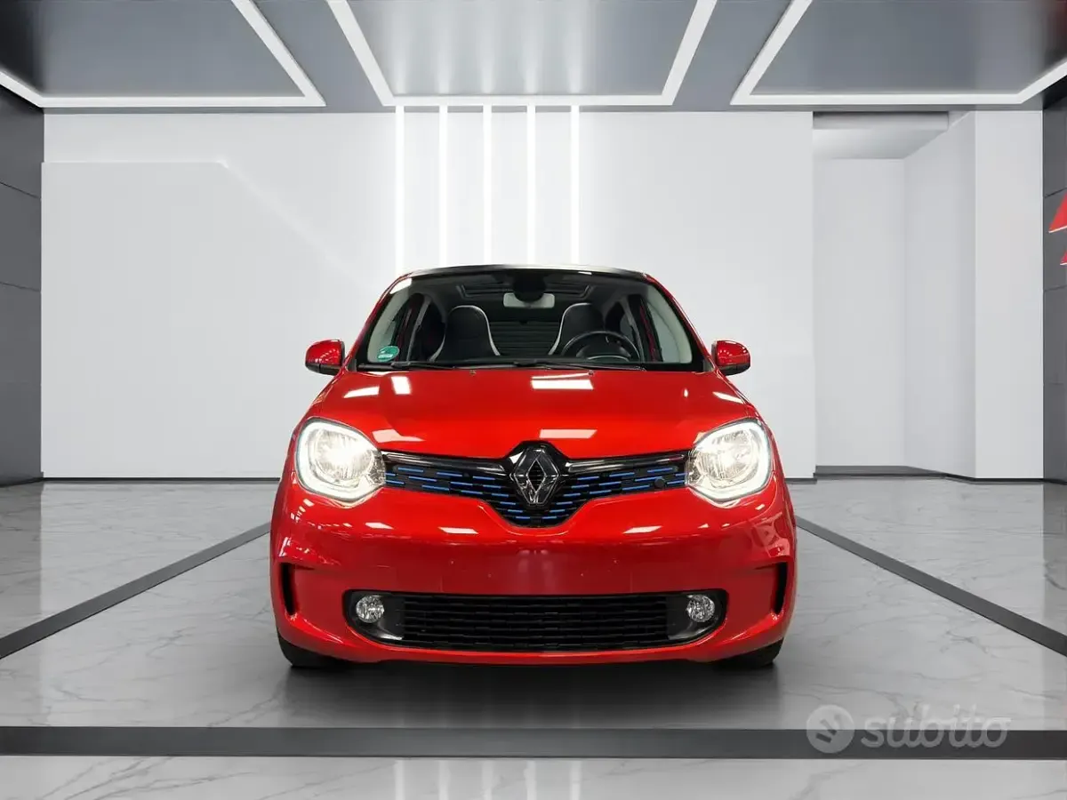 Usata Renault Twingo Intens 30 kW (42 CV) 2021 Rosso Utilitaria