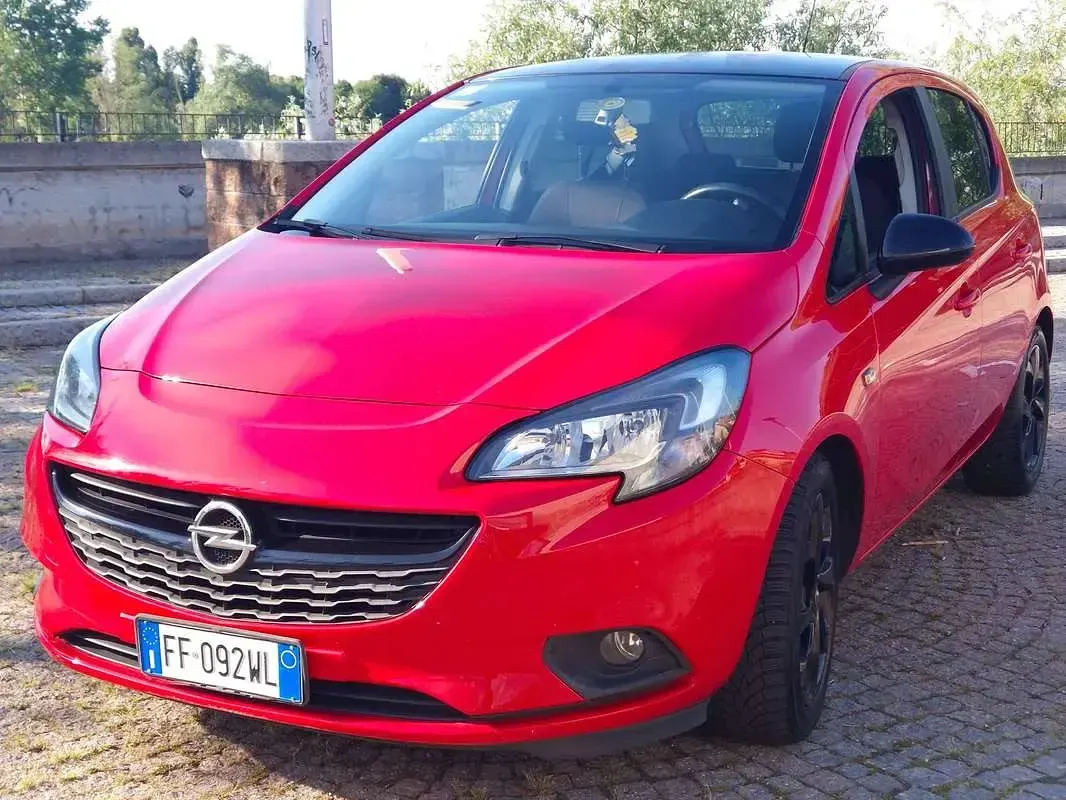 Usata Opel Corsa 90 CV (66 kW) 2016 Rosso Utilitaria