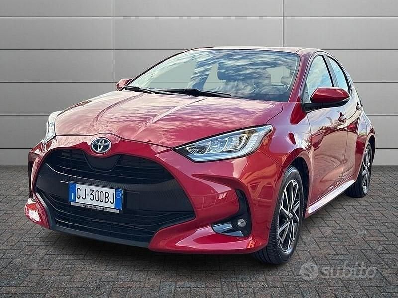 Usata Toyota Yaris Hybrid Trend 116 CV (85 kW) 2022 Rosso Berlina