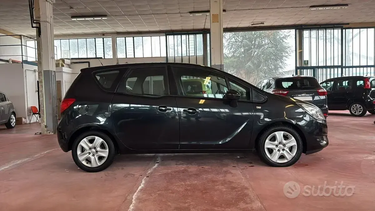 Occasion Opel Meriva Cosmo 120 PK (88 kW) 2016 Zwart MPV
