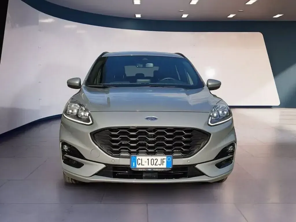 Usata Ford Kuga ST-Line X 225 CV (165 kW) 2023 Grigio SUV