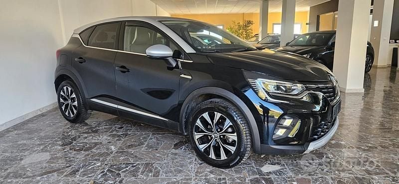 Usata Renault Captur Techno 91 CV (66 kW) 2024 Nero SUV