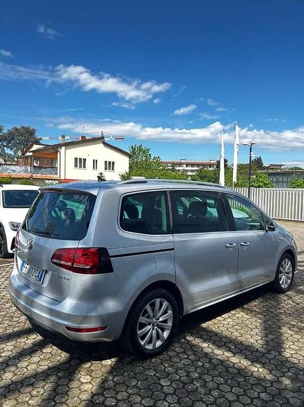 Usata VW Sharan Highline 150 CV (110 kW) 2016 Argento Monovolume