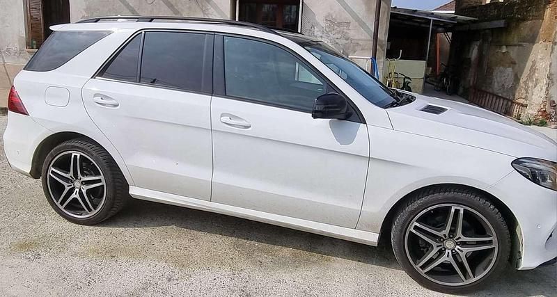 Usata Mercedes GLE350 Premium Plus 258 CV (189 kW) 2017 Bianco SUV