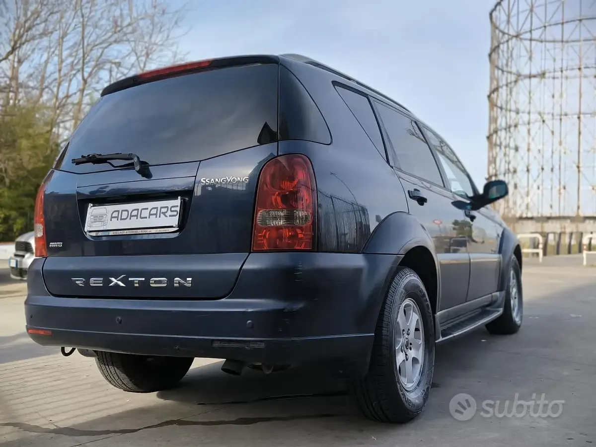 Usata SsangYong Rexton 165 CV (121 kW) 2008 Blu SUV