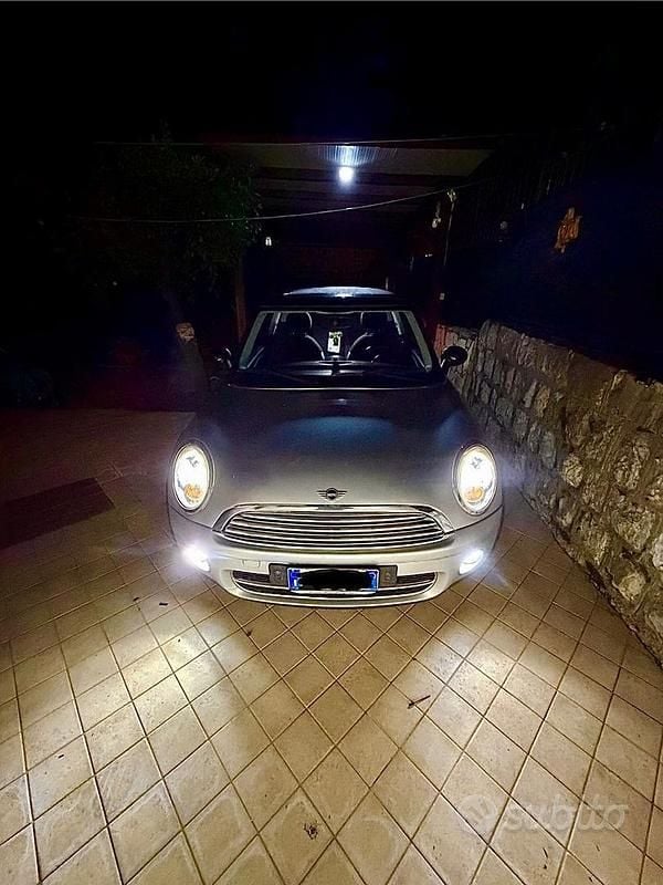 Usata Mini Cooper 109 CV (80 kW) 2008 Utilitaria