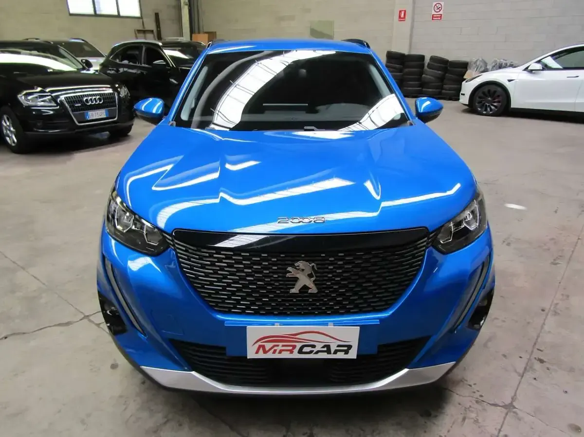 Usata Peugeot 2008 GT-line 131 CV (96 kW) 2021 Blu metallizzato SUV