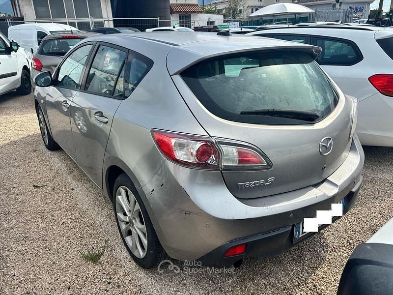Usata Mazda 3 116 CV (85 kW) 2011 Argento Berlina