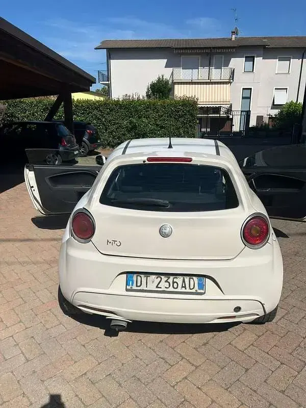 Usata Alfa Romeo MiTo Distinctive 120 CV (88 kW) 2008 Utilitaria