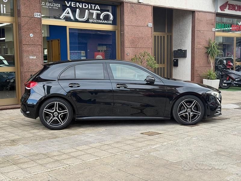 Usata Mercedes A180 AMG 115 CV (84 kW) 2018 Nero Berlina