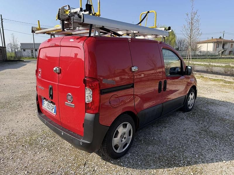 Usata Fiat Fiorino 95 CV (69 kW) 2017 Rosso Monovolume