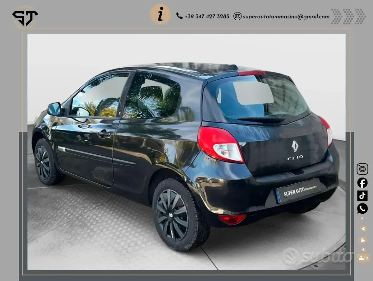 Usata Renault Clio II 75 CV (55 kW) 2011 Nero Berlina