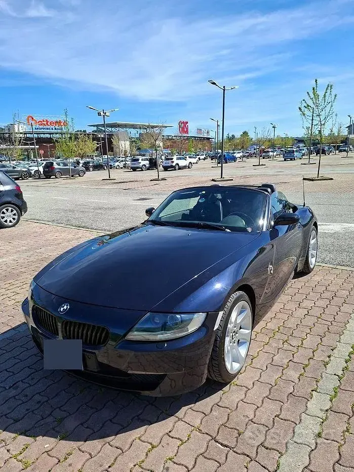 Usata BMW Z4 Efficient Dynamics 150 CV (110 kW) 2006 Blu Cabrio