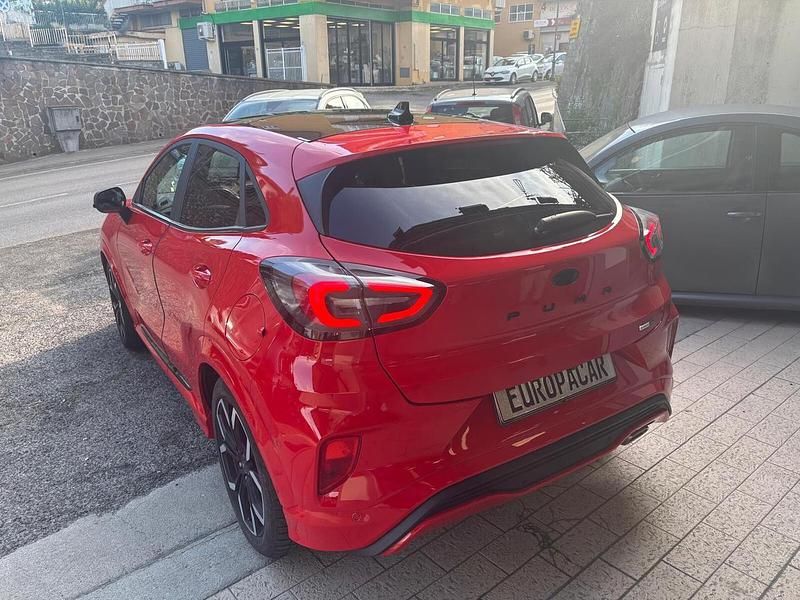 Usata Ford Puma ST-Line 125 CV (91 kW) 2020 Rosso SUV