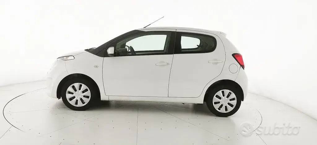 Usata Citroën C1 Feel 72 CV (52 kW) 2018 Bianco pastello Utilitaria