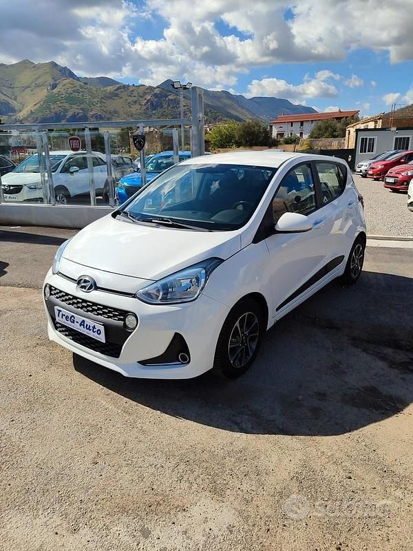Bianco Usata 2019 Hyundai i10 Prime Due volumi | 8999 € (Buon prezzo) - Immagine 1/4