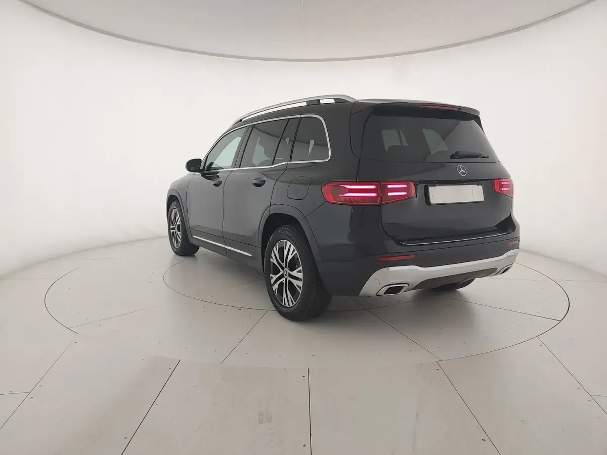 Usata Mercedes GLB250 Advanced 2024 Nero SUV