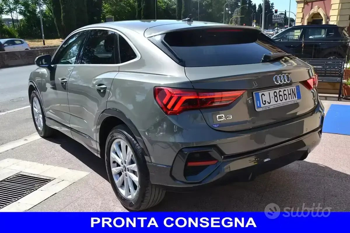 Usata Audi Q3 Sportback Ambiente 150 CV (110 kW) 2022 Grigio SUV