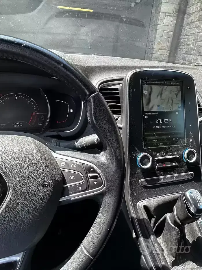 Usata Renault Grand Scénic IV 120 CV (88 kW) 2017 Grigio Monovolume