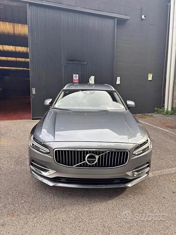 Usata Volvo V90 Inscription 190 CV (139 kW) 2017 Grigio Station wagon