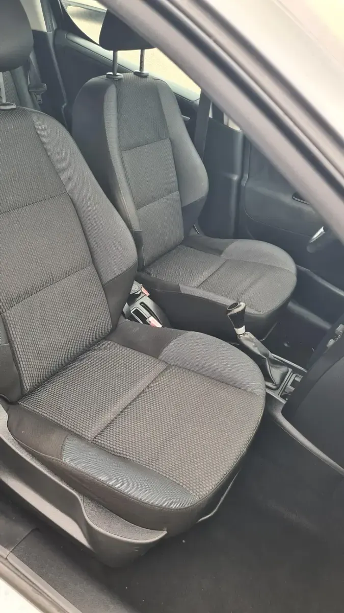 Usata Peugeot 207 73 CV (53 kW) 2011 Grigio Berlina