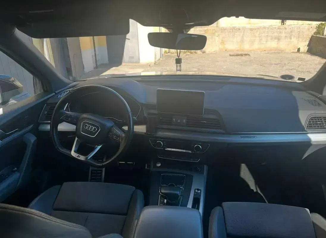 Usata Audi Q5 Ambiente 190 CV (139 kW) 2018 Blu/azzurro SUV
