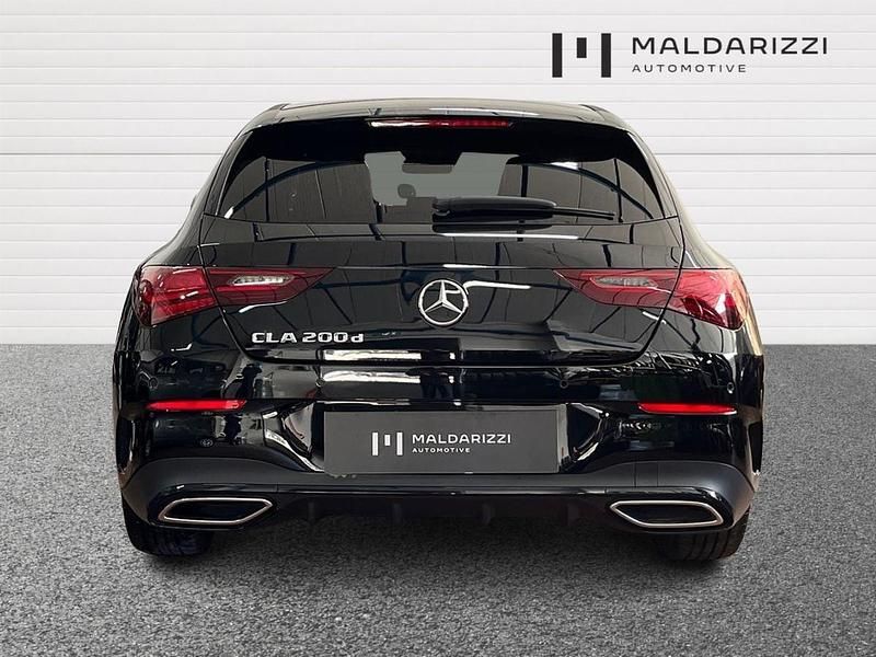 Usata Mercedes CLA200 Shooting Brake AMG Line Premium 150 CV (110 kW) 2024 Nero Station wagon