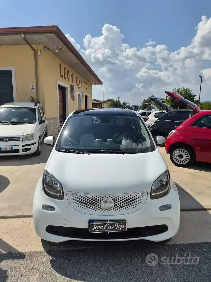 Usata Smart ForFour Prime 71 CV (52 kW) 2015 Bianco Utilitaria