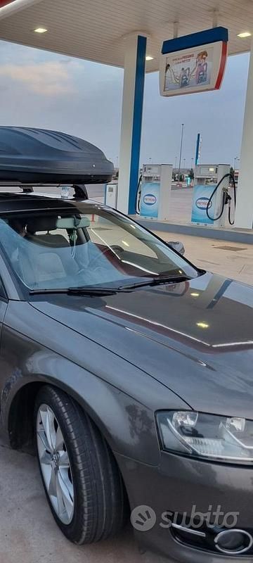 Marrone Usata 2010 Audi A3 Tre volumi | 4600 € (Buon prezzo) - Immagine 1/3