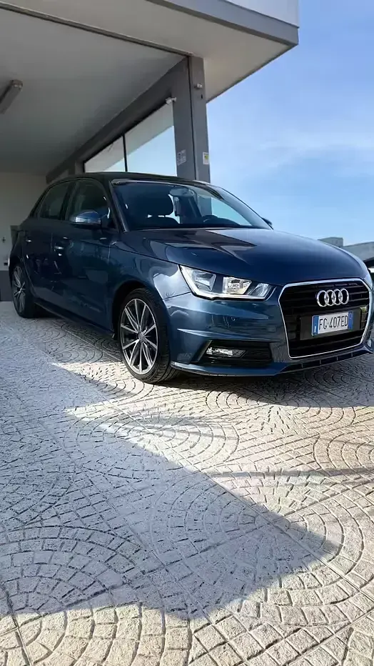 Usata Audi A1 Premium 90 CV (66 kW) 2017 Blu Utilitaria