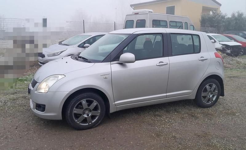 Usata Suzuki Swift GL 92 CV (67 kW) 2009 Grigio Berlina