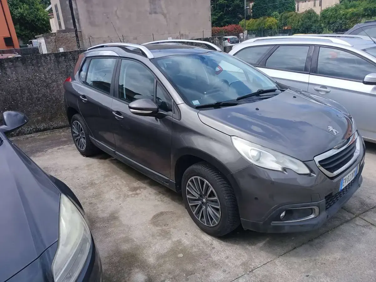 Usata Peugeot 2008 Active 68 CV (50 kW) 2014 Other SUV