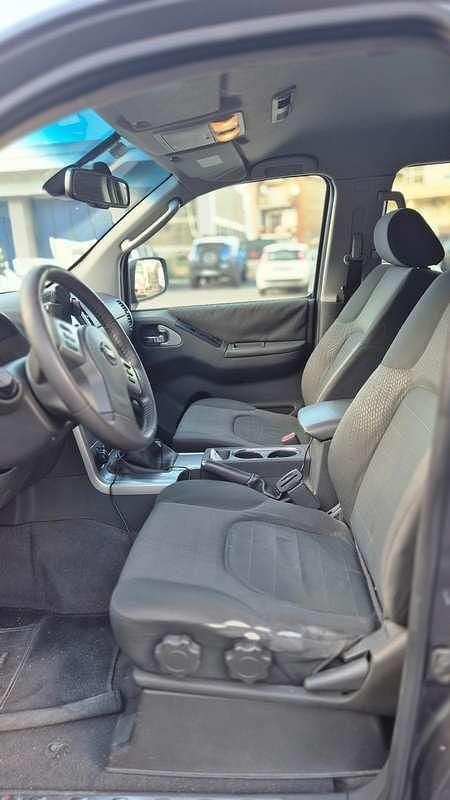 Usata Nissan Navara 190 CV (139 kW) 2011 Grigio Pick-up