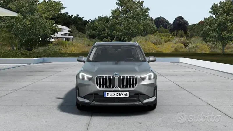 Nuova BMW X1 Comfort Edition 245 CV (180 kW) 2026 Night dusk blue SUV