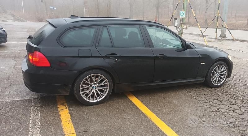 Usata BMW 318 M Sport 143 CV (105 kW) 2011 Berlina