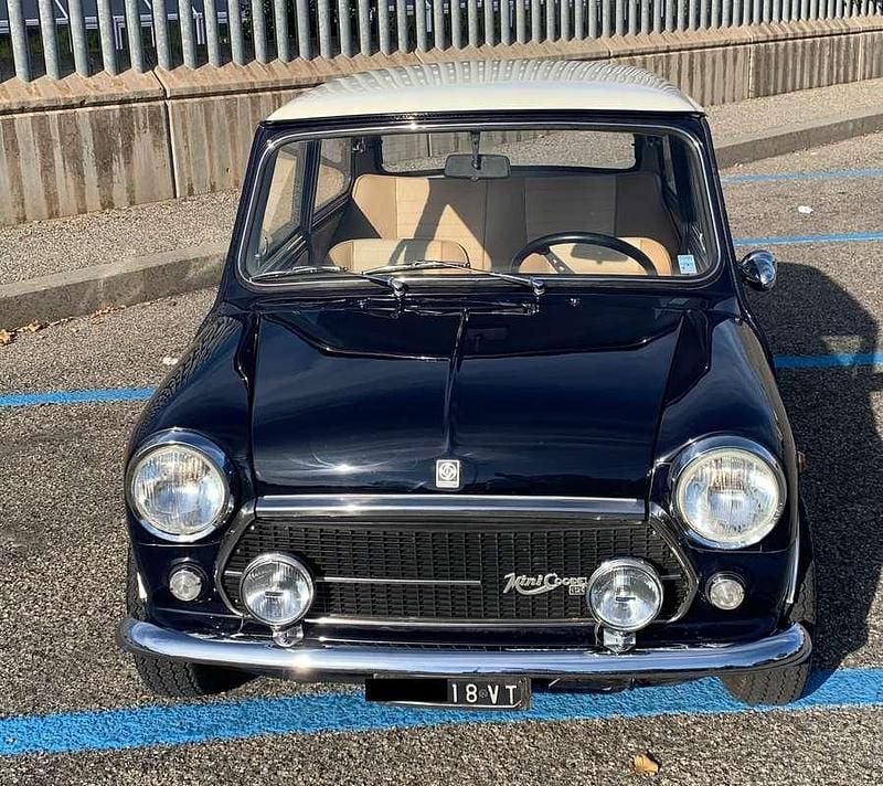 Usata Innocenti Mini 75 CV (55 kW) 1974 Blu/azzurro Utilitaria