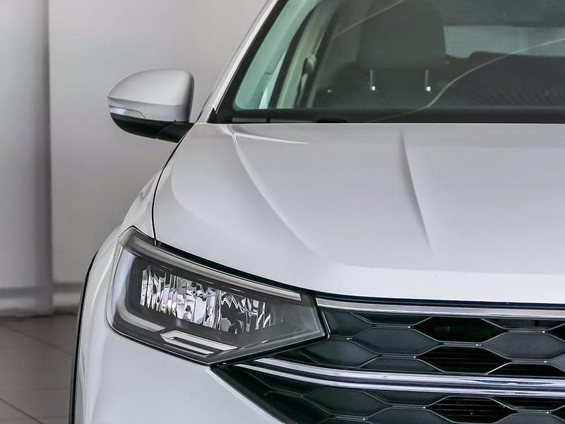 Usata VW Taigo Life 95 CV (69 kW) 2023 Pure white SUV