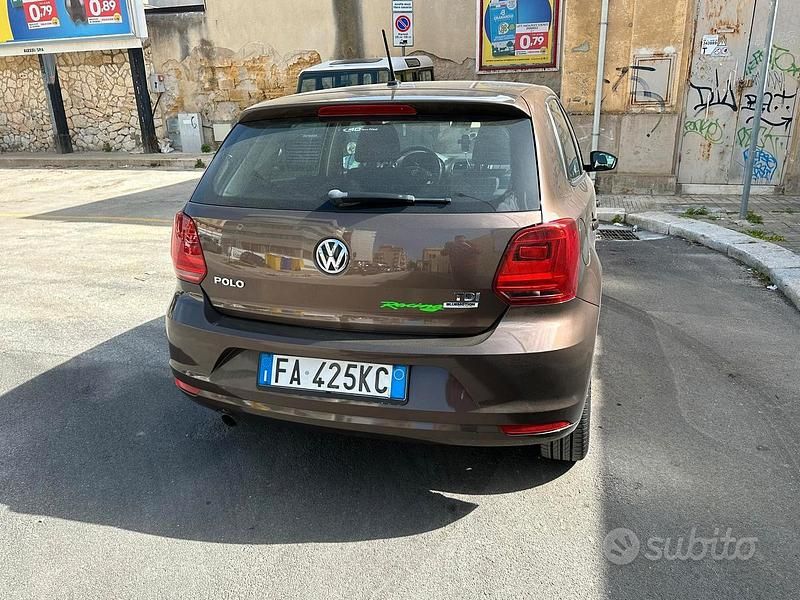 Usata VW Polo 90 CV (66 kW) 2015 Marrone Utilitaria