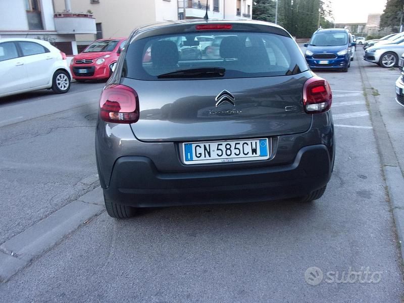 Gebraucht Citroën C3 Feel 83 PS (61 kW) 2023 Grau Kleinwagen