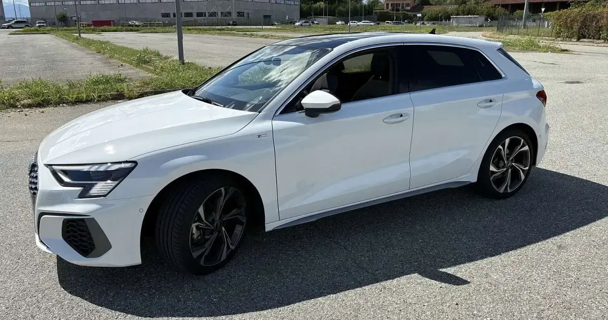Usata Audi A3 S-Line 116 CV (85 kW) 2023 Berlina